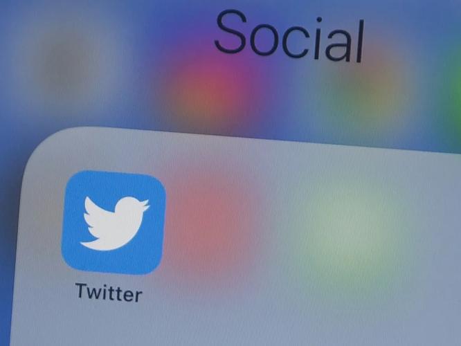 Users Complained That Twitter Pushed Too Much News Content 