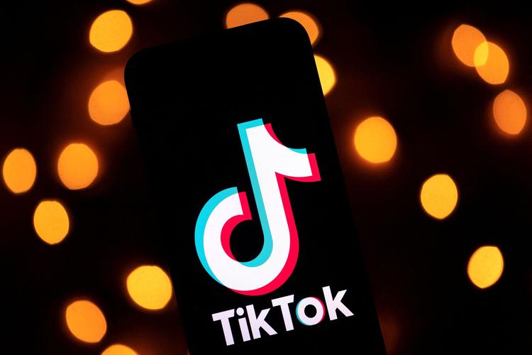 TikTok Faces Legal Issues Over Contract Disputes 